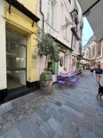 MEK Corradi House - B&B Sanremo