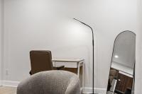 Spacious Luxury 1BR Apartment Walk to Restaurants & Shops - B&B Montreal