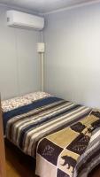 Studio Frente Novo com Ar, Wi-Fi e estacionamento - B&B Joinville