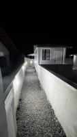Studio Frente Novo com Ar, Wi-Fi e estacionamento - B&B Joinville