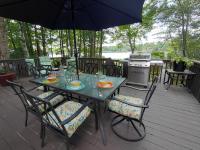 LAKEFRONT CHALET in THE BURCHES BEACH,FIREPIT,PRIVACY - B&B Tobyhanna