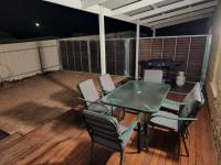 Poseidon's Oasis - Entire Home - Moonta Bay - B&B Moonta Bay