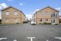 Heathrow Living 2BDR 2BA Apt by 360 Stays - Apt 12 - B&B Stanwell