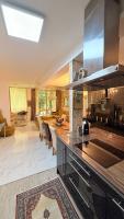 Villa Sumeya - Luxury in Nature - B&B Sarajevo