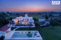 StayVista at Beyond the Ridge with BBQ & Bonfire - B&B Mānesar