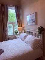 Newly refurbished stunning two bed apartment - B&B Southport