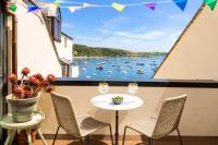 Smugglers Row - By Rowes Retreats - B&B Falmouth