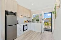 12 Calming Coral Beach Beautiful 2BRM - B&B Perth