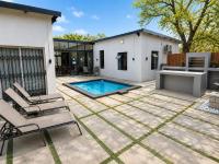 Thula Thula Guest House - Bed and Breakfast Marloth Park