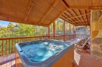 Hillbilly Hilton Hot Tub, Game Room, MTN View - B&B Gatlinburg