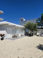 Essia's Apartments - Ferienwohnung Vlora