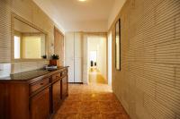 Central, Homely & Bright Gem with Balcony, Fast WiFi & Workspace by The Front Desk - B&B Limisso