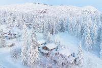 Voimakelo - renovated - near ski bus - B&B Kuusamo