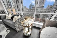 Whispering Elm! - B&B Toronto