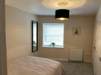 Central 2 Bed Flat Main door On street parking - Chambres d'hôtes Ings