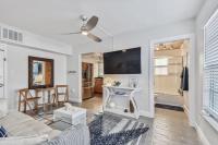 2Bedroom Indian Rocks Beach Condo-Steps to Sand - Ferienwohnung Clearwater Beach