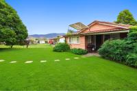 Pether Cottage - Talbingo NSW - B&B Talbingo
