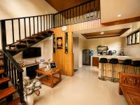 R&C Transient House - Chambres d'hôtes El Nido