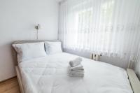Pod Lipami Cozy Apartment by BookingHost - B&B Poznań