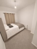 Newly Refurbished 3-Bed Sleeps 5 - B&B Lostock