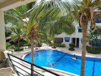 Blue Baobab Saly Charme & Piscine à Natangué - B&B Sali Portudal