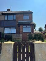 Spacious 3 bed house - a cosy modern retreat - B&B Coundon