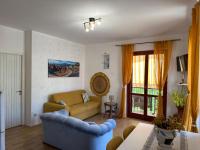 taormina orlando apartment - B&B Giardini-Naxos