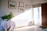 Scion Hill Gate Lodge - B&B Hillsborough