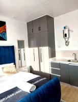 Kalayi Homes Studio apartment near JKIA, SGR, Pool, Gym and fast WiFi - B&B Nairobi