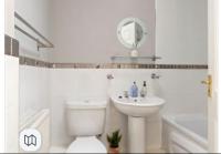 Stylish 2 Bed Home in Kilcock with En-Suite and Parking - B&B Kilcock