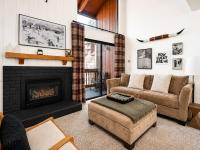 Epic Condo walk to Canyon Lodge - B&B Mammoth Lakes