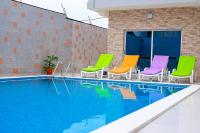 2 chambres et salon vue piscine - Ferienwohnung Abidjan