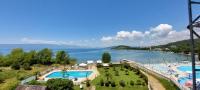 Sv Stefan Bay Lakefront Luxury Apartment - B&B Ocrida