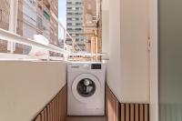 Barcelona Stadium Signature Apartment - Bed and Breakfast Barcelona