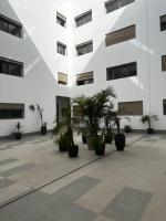 NEW Modern Apartment, Heart of Mohammedia - B&B Mohammedia