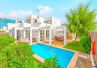 Familienfreundliches charmantes Ferienhaus mit Grill, Terrasse und Garten - B&B Can Picafort
