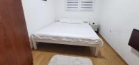White Apartment Sarajevo - Free Parking - B&B Sarajevo