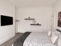 Winston's Den - B&B Tynemouth