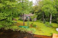 Bear Essentials Hideaway - B&B Huntsville