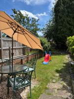 Travellers Abode In Abington - B&B Spoonley