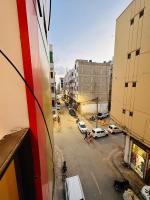 Modern 2-Bed W-lounge & 2 baths "DHA phase 6 KHI" - Chambres d'hôtes Karâchi
