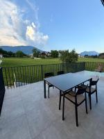 Apartment mit 1 Schlafzimmer und Balkon