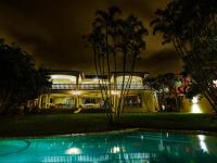 Driftwood on 10 La Lucia - B&B Durban