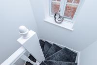 Spacious 6 bedroom house, with private parking - Ferienwohnung Manchester