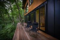 Chalet Hikaru - A Light-Filled Luxury Retreat 4BR - B&B Hakuba