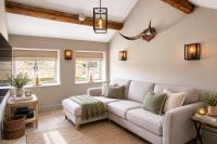 Grey's Court Cottages - B&B Southrop