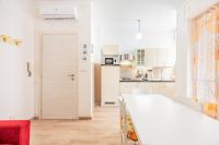 Appartamento Simona by RD Domus - Ferienwohnung Spotorno