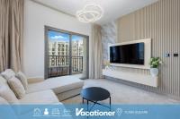 Vacationer Holiday Homes l Aesthetic 2 Bed in Townsquare l Pool and Gym - Chambres d'hôtes ‘Ūd al Bayḑā’