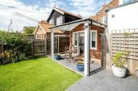 2 Old Homes, Sleeps 4 in 2 Bedrooms, #Thorpeness, Close to the beach, Thorpeness Meare, Thorpeness Golf and Country Club - Manage by Aldeburgh Coastal Cottages - B&B Thorpeness