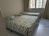 Castanheiras,perto de tudo,Internet,cadeiras,cooler e guarda sol - B&B Guarapari